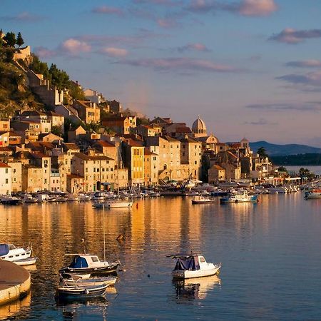 Sibenik Modern Apartment Bagian luar foto